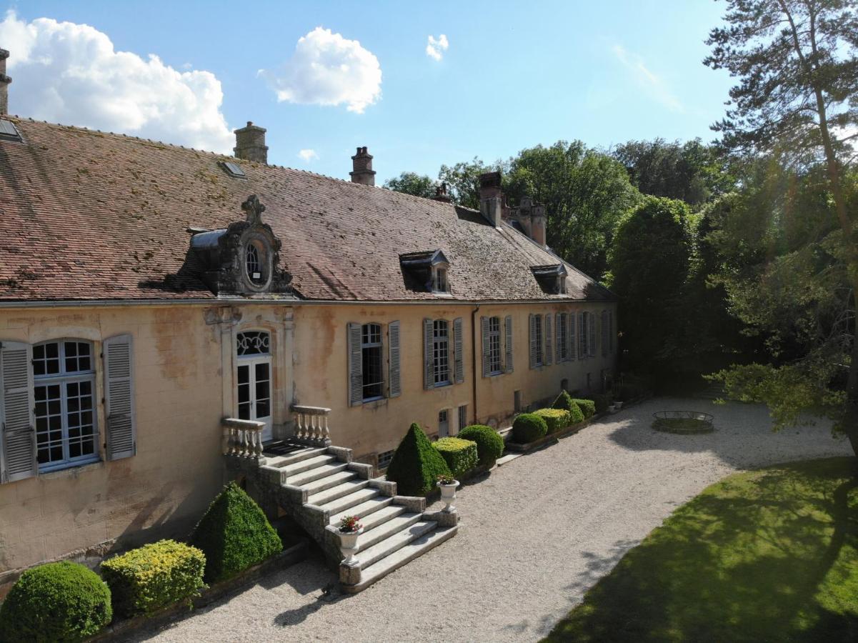 Chateau De Mauvilly 外观 照片