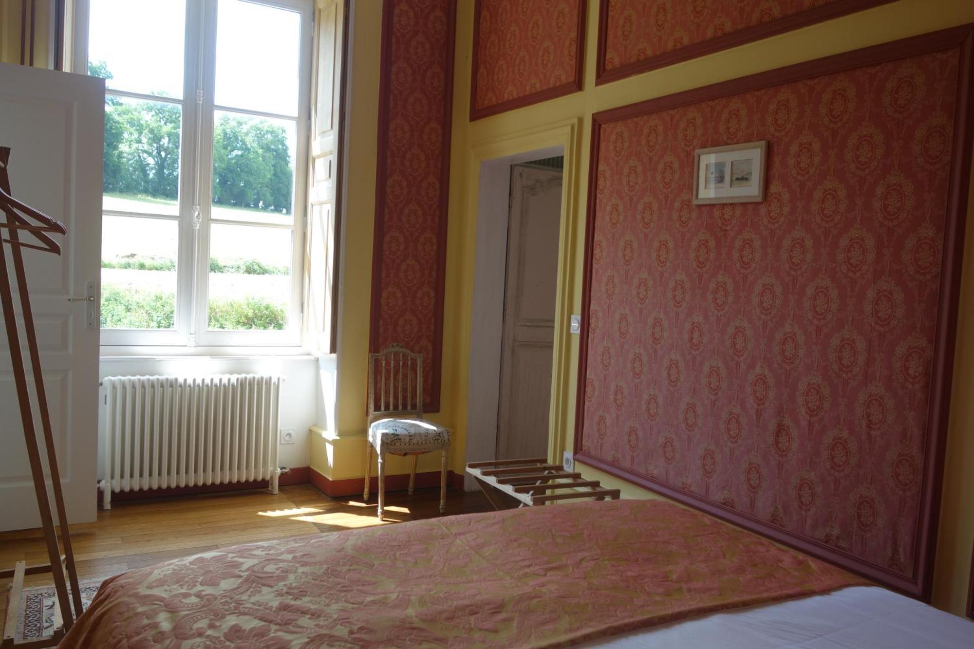 Chateau De Mauvilly 外观 照片