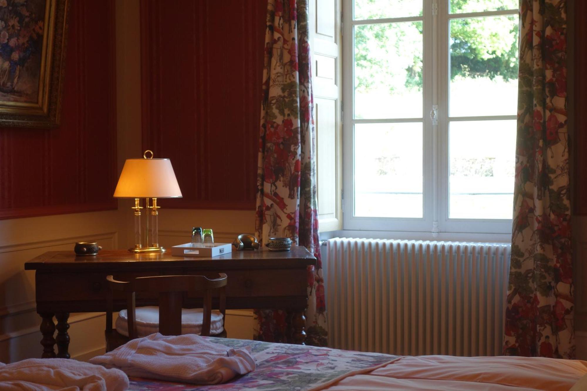 Chateau De Mauvilly 外观 照片